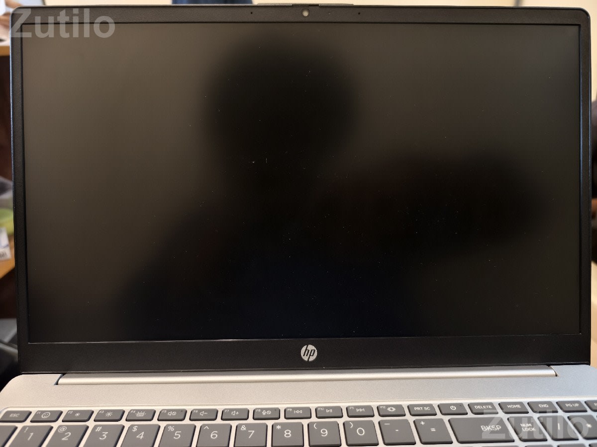 HP 15 Ryzen 5 Laptop 8GB RAM 512GB SSD - Laptops & Computers - Kutiyana - Image 2