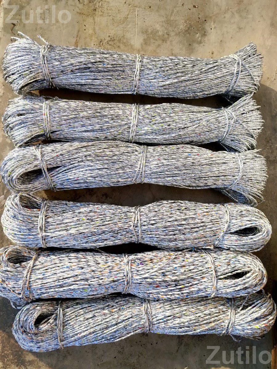 Plastic Rope for Farm Fencing and General Use - ટૂલ્સ અને હાર્ડવેર - અમરેલી - Image 1