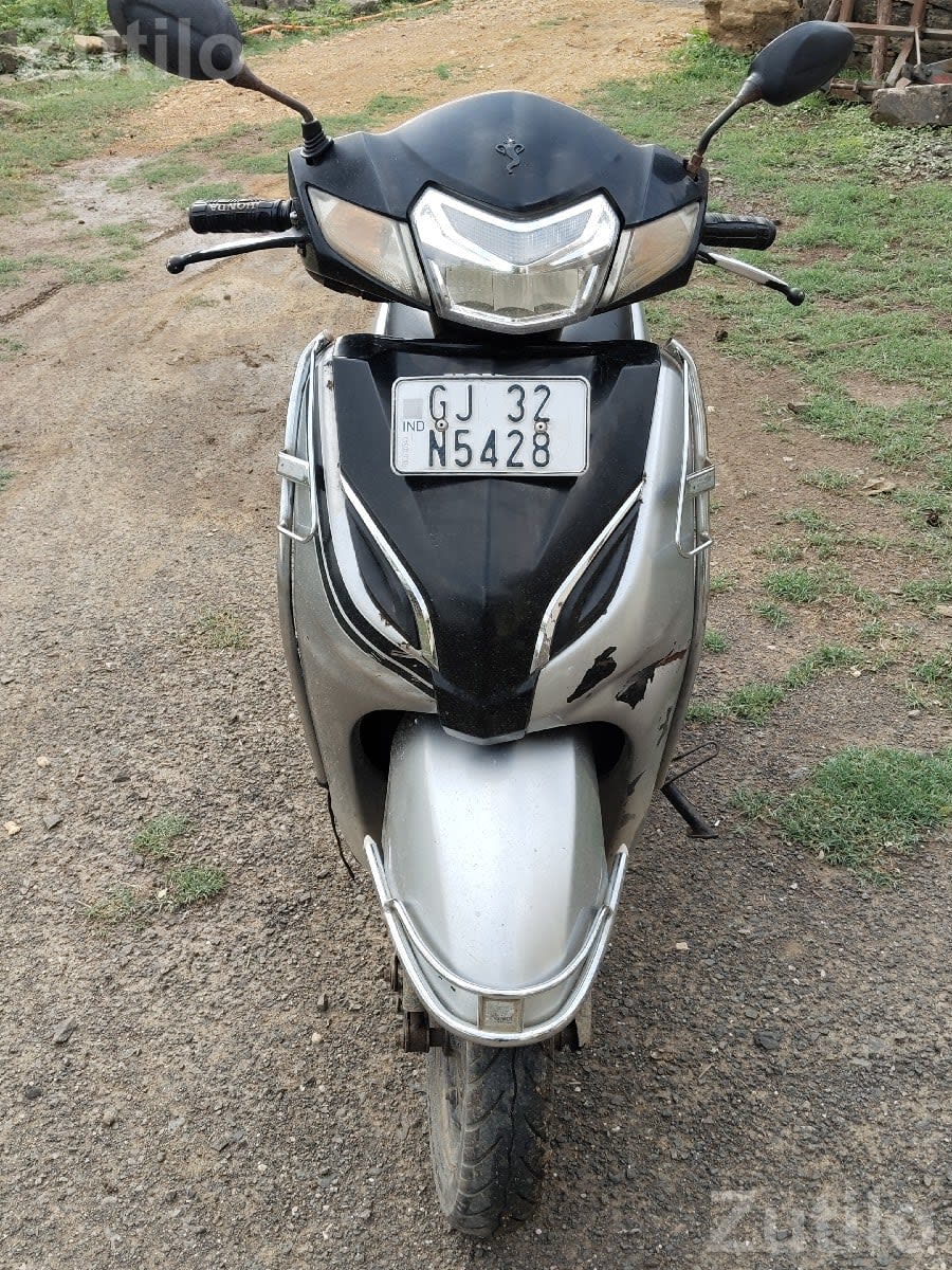 Honda Activa 5G 2020 Limited Edition Scooter - બાઇક્સ - વેરાવળ - Image 3