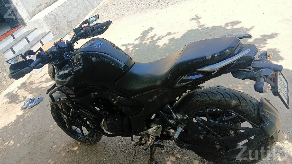Yamaha FZS V3 2021 Bike for Sale - Bikes - Junagadh City - Image 3