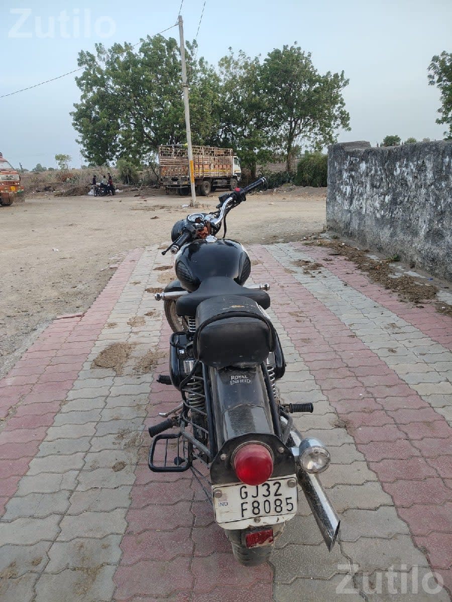 Royal Enfield Classic 350 Bullet Motorcycle - Bikes - Sutrapada - Image 2