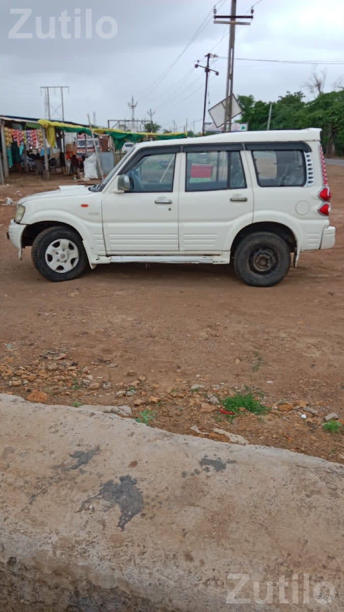 Mahindra Scorpio 2008 White SUV - Cars - Kalyanpur - Image 1