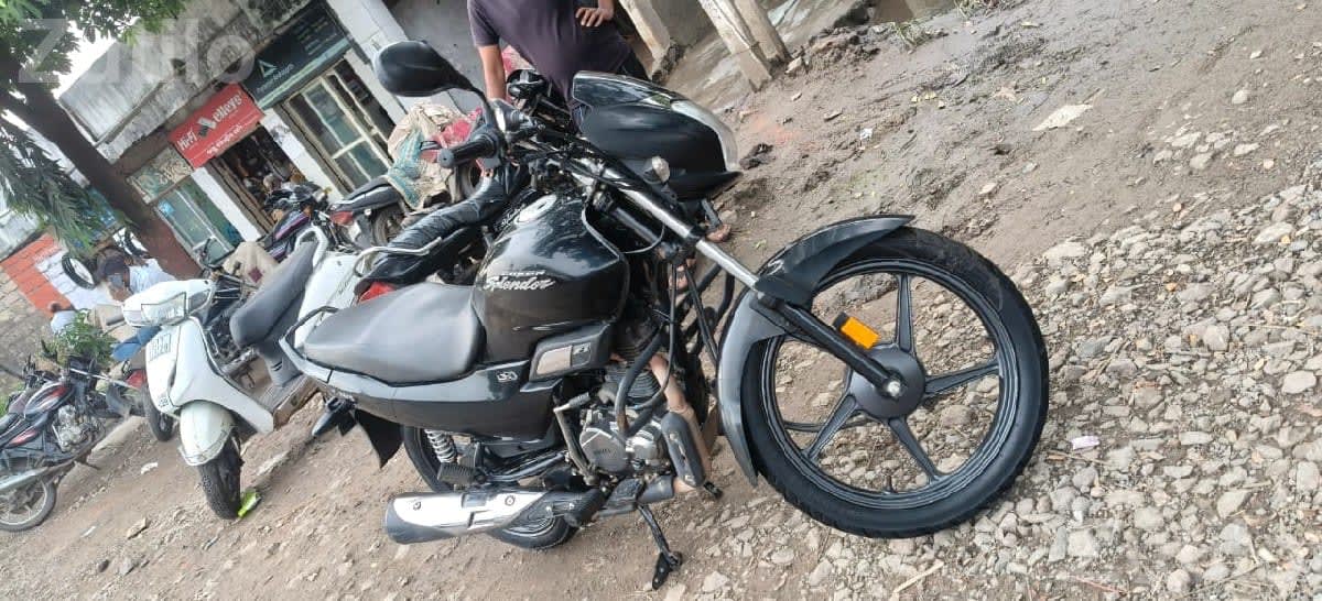 Hero Super Splendor 2023 First Owner Bike - બાઇક્સ - જુનાગઢ - Image 1