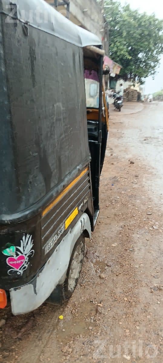 2014 Piaggio Auto Rickshaw for Sale - ઓટો રિક્ષા - રણાવાવ - Image 3