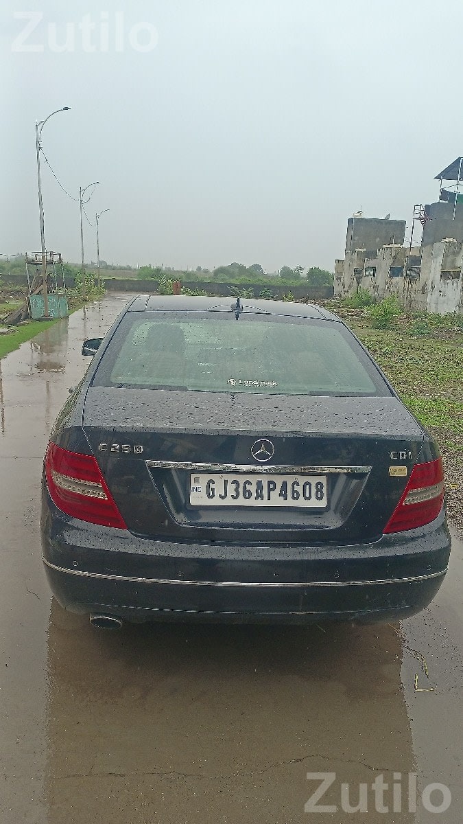 Mercedes-Benz 2012 Black Sedan Car - Cars - Junagadh City - Image 3