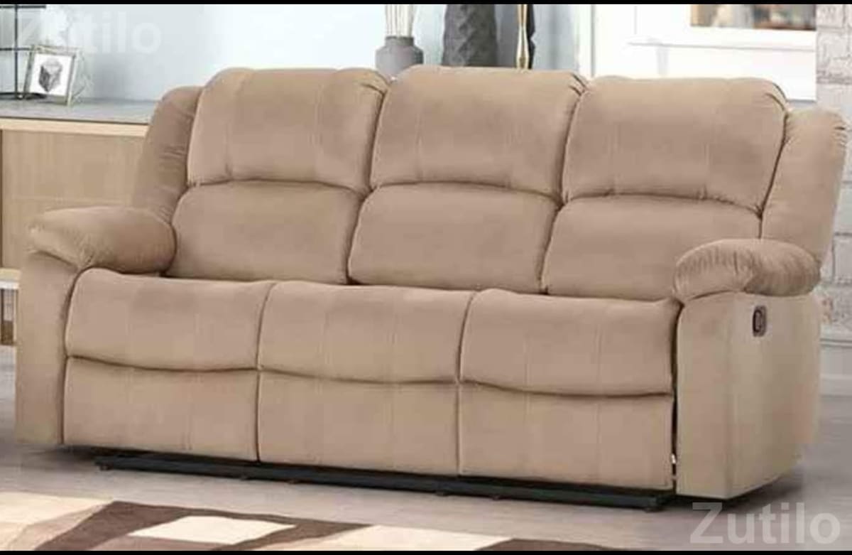 3 Seater Recliner - સોફા સેટ - અમદાવાદ શહેર - Image 1