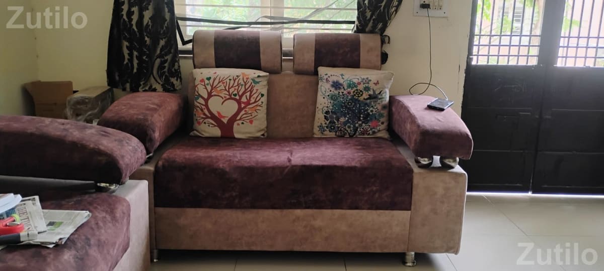 3+2 Seater Sofa Set for Sale – Good Condition | Comfortable & Stylish - સોફા સેટ - અમદાવાદ શહેર - Image 4