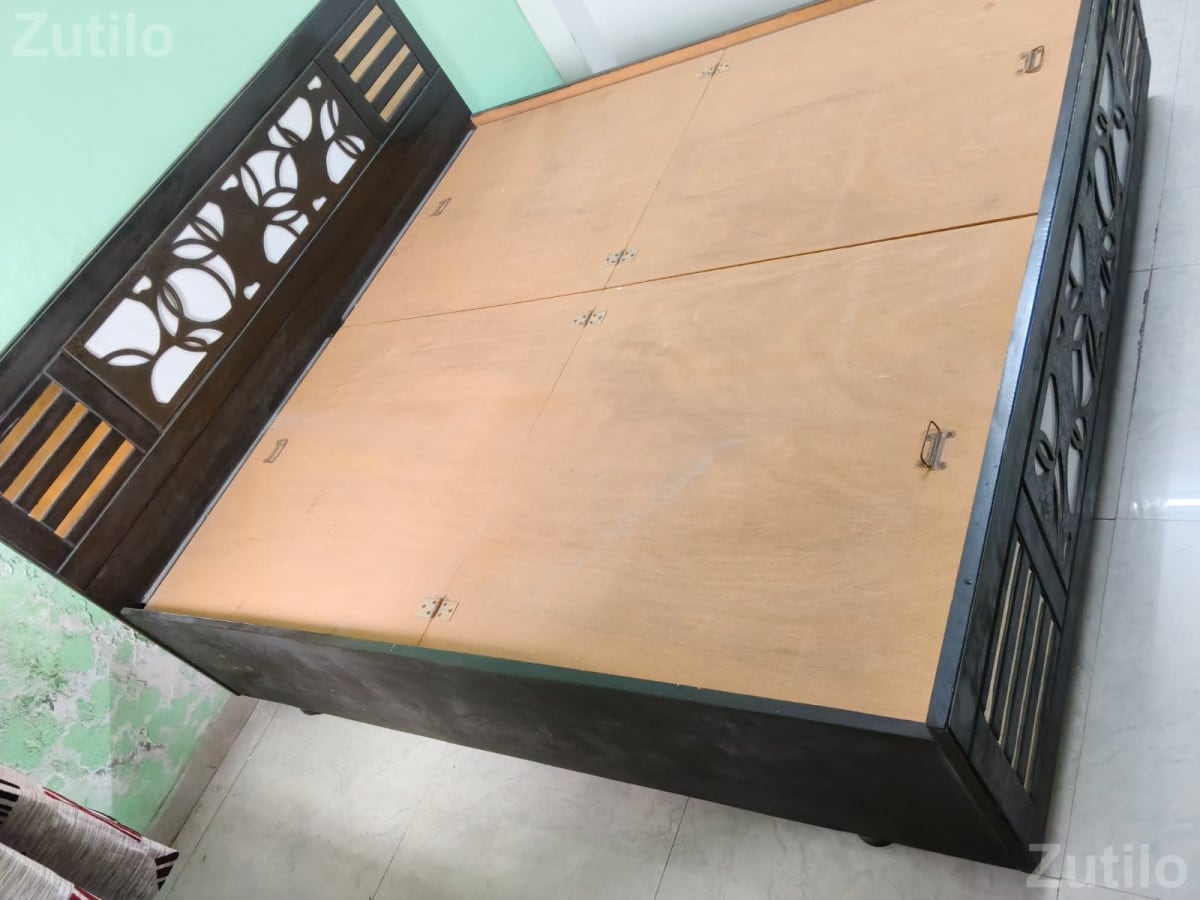 Wooden Double Bed - Beds & Mattresses - Ahmedabad City - Image 4
