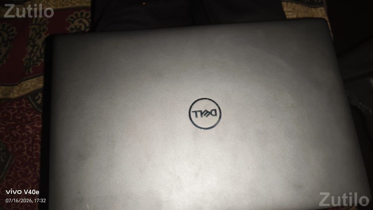 Leptop dell - લેપટોપ અને કમ્પ્યુટર - સોંગઢ - Image 1