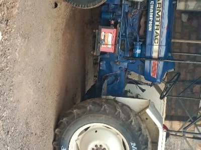 formertrack 39hp trailer 4 will Kis formertrack 39hp trailer 4 will Kis