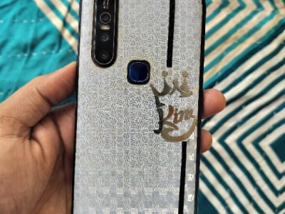મોબાઈલ વેચવાનો છે