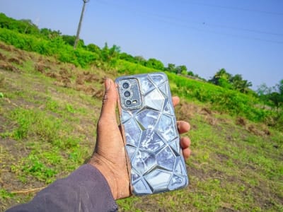 મોબાઈલ વેચવાનો છે. મોબાઈલ વેચવાનો છે.