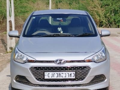 i20 car vechvani che i20 car vechvani che