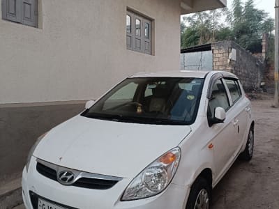 I ૨૦ car વેચવાની છે I ૨૦ car વેચવાની છે