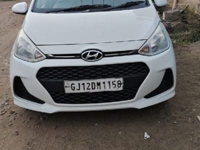 Grand i10, 1 owner, Petrol+cng Grand i10, 1 owner, Petrol+cng