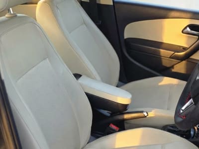Skoda Rapid Diesel with Beige Interior Skoda Rapid Diesel with Beige Interior
