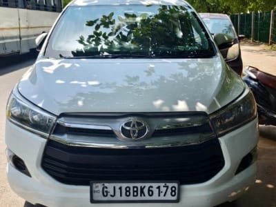White Toyota Innova Crysta MPV White Toyota Innova Crysta MPV