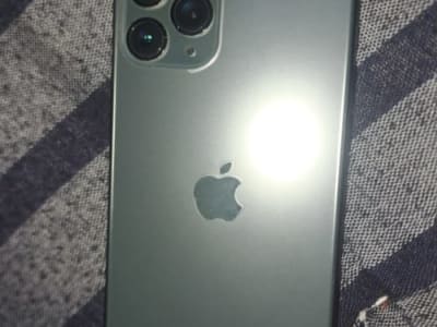 Apple iPhone 11 Pro Midnight Green Apple iPhone 11 Pro Midnight Green