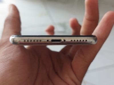 Used Apple iPhone – Good Condition Used Apple iPhone – Good Condition