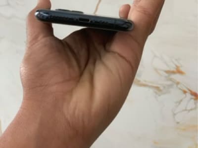 Apple iPhone 11 Pro – Sleek Space Grey Apple iPhone 11 Pro – Sleek Space Grey