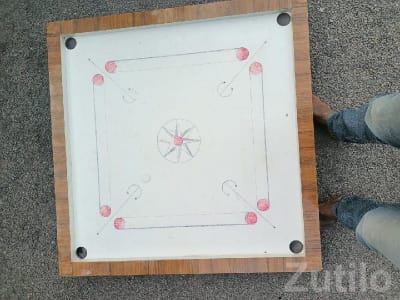 Wooden Carrom Board for Indoor Play