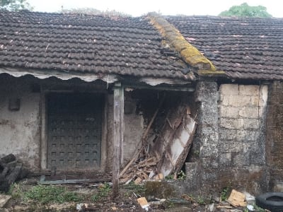 Old Kutcha House for Sale in Keshod Old Kutcha House for Sale in Keshod