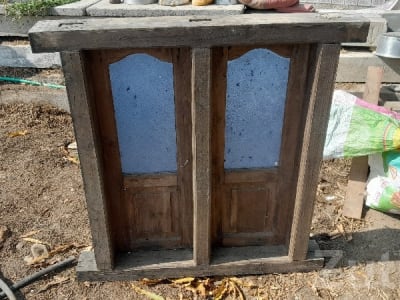 Old Wooden Window Frame For Sale Old Wooden Window Frame For Sale