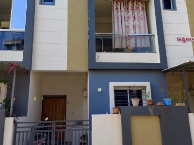 3 BHK Modern House for Sale in Junagadh 3 BHK Modern House for Sale in Junagadh