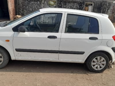 Used White Hatchback Car for Exchange Used White Hatchback Car for Exchange