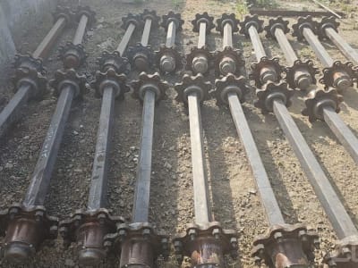 Heavy Duty Hydraulic Jacks & Wheel Axles Heavy Duty Hydraulic Jacks & Wheel Axles