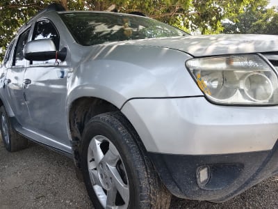 Renault Duster 1.5 DCI 2015 Top Model Renault Duster 1.5 DCI 2015 Top Model