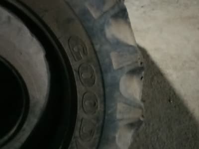 13.6-28 Goodyear Tractor Tyre for Sale 13.6-28 Goodyear Tractor Tyre for Sale