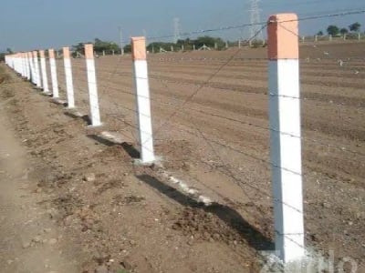 Cement Fencing Poles and Wire Fencing Work Cement Fencing Poles and Wire Fencing Work