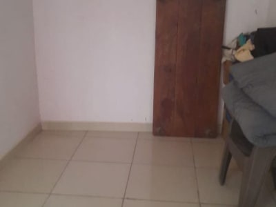 House with Ground Floor Shop on 1000 Sq Ft House with Ground Floor Shop on 1000 Sq Ft