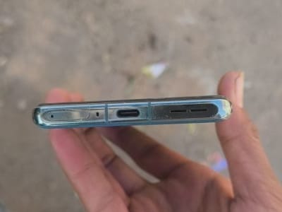 OnePlus 12 Smartphone 12GB RAM 256GB OnePlus 12 Smartphone 12GB RAM 256GB