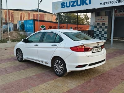 2017 Honda City VX Diesel White 2017 Honda City VX Diesel White