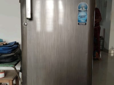 Whirlpool 180L Single Door Refrigerator Whirlpool 180L Single Door Refrigerator