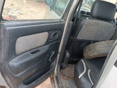 2009 CNG Car with Running Insurance and Passing 2009 CNG Car with Running Insurance and Passing