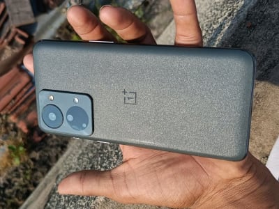OnePlus Nord 2T 5G 8GB 128GB Smartphone OnePlus Nord 2T 5G 8GB 128GB Smartphone