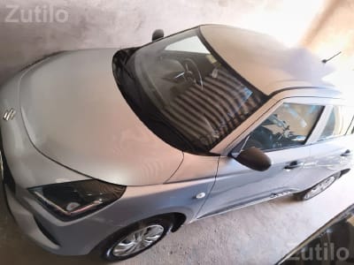Maruti Suzuki Swift LXI 2025 5000 km Maruti Suzuki Swift LXI 2025 5000 km
