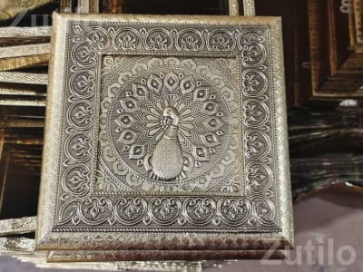 8x8 Handicraft Decorative Box with Peacock Design 8x8 Handicraft Decorative Box with Peacock Design