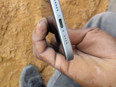 Apple iPhone Mobile New Model Apple iPhone Mobile New Model