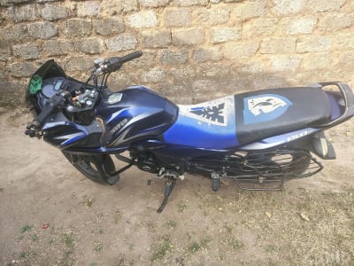 2016 Bajaj Discover 150F Bike 2016 Bajaj Discover 150F Bike