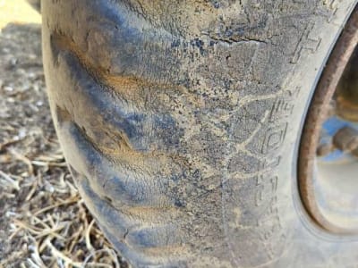 Used Trolley Tyre for Vehicle