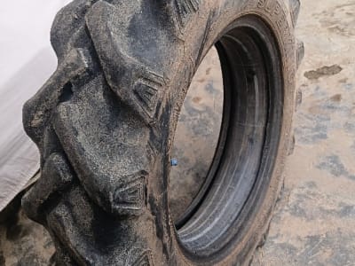 Mini Tractor Tyre 8-18 with Tube Mini Tractor Tyre 8-18 with Tube