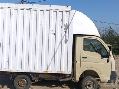 2017 Chhota Hathi Cargo Mini Truck
