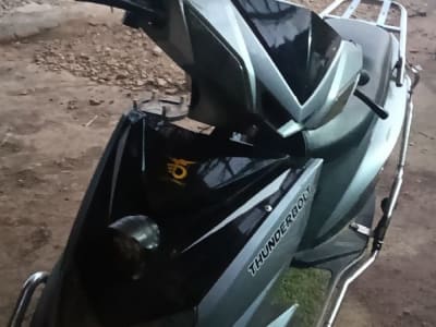Thunderbolt Electric Bike with 50-55 km Range Thunderbolt Electric Bike with 50-55 km Range