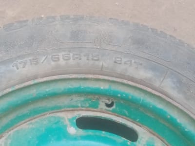 Used Car Tyre 175/65R15 for Sale Used Car Tyre 175/65R15 for Sale