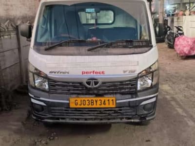 Tata Intra V10 Loading Truck 2022 Tata Intra V10 Loading Truck 2022