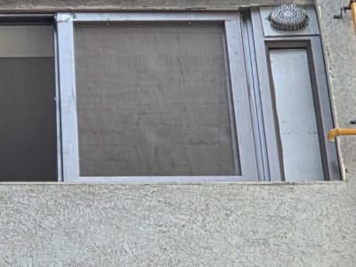 Invisible Pigeon Net for Balcony and Window Invisible Pigeon Net for Balcony and Window